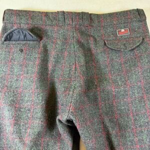Johnson Woolen Mills Adirondack Plaid Pants Grey Red Green Style 115 44x32 USA